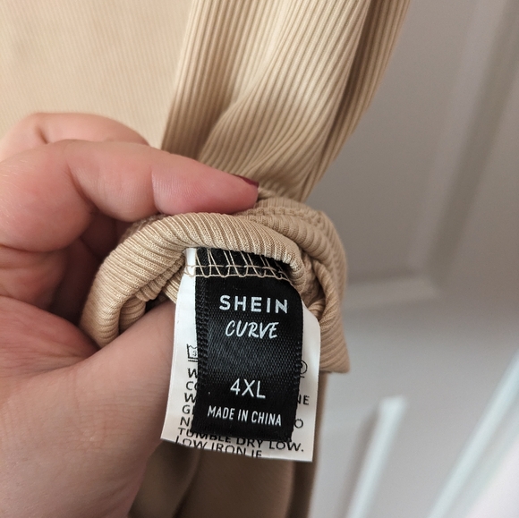 NWOT SHEIN Curve Bodysuit Size 4X Colour Tan - Picture 3 of 4